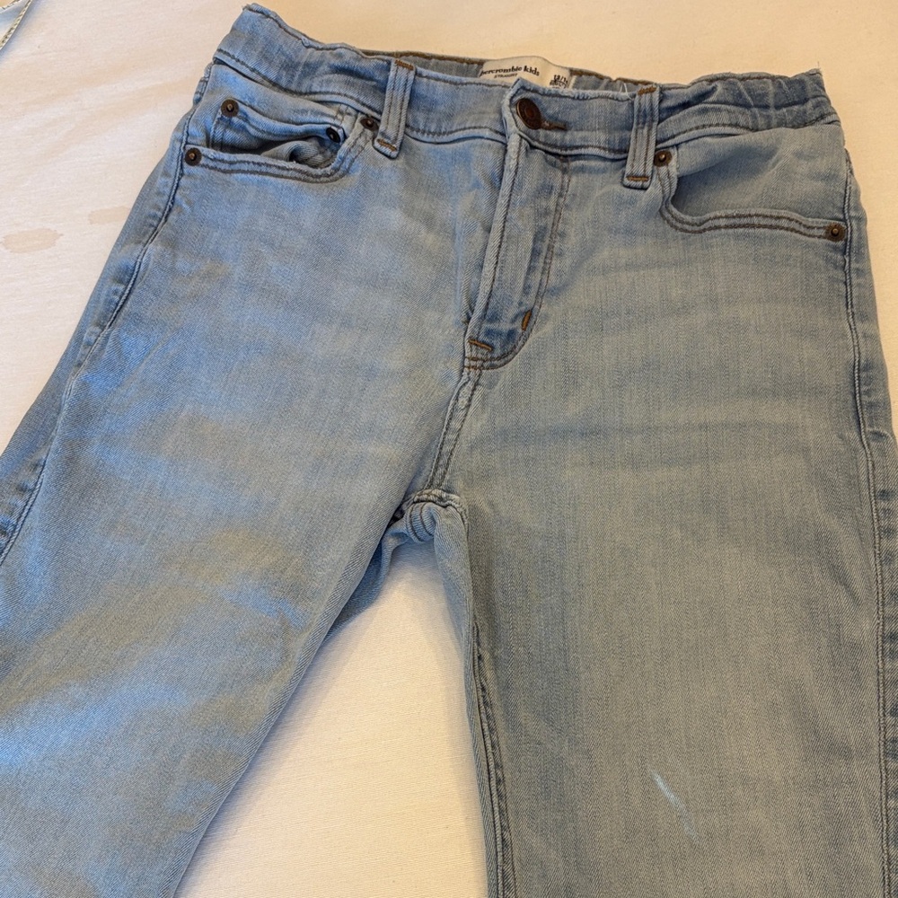 Abercrombie Kids Light Wash Slim Jeans